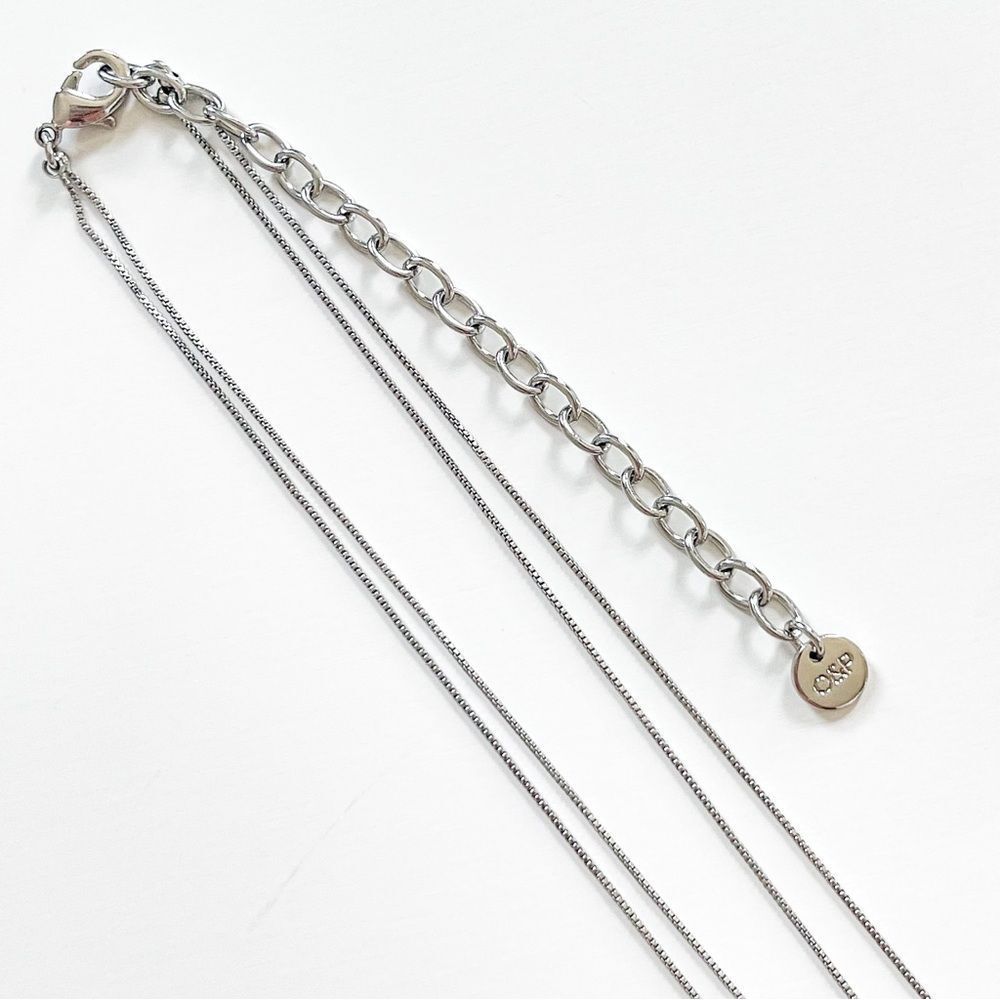 Dazzling Silver Teardrop Pendant Necklace - Picture 6 of 8